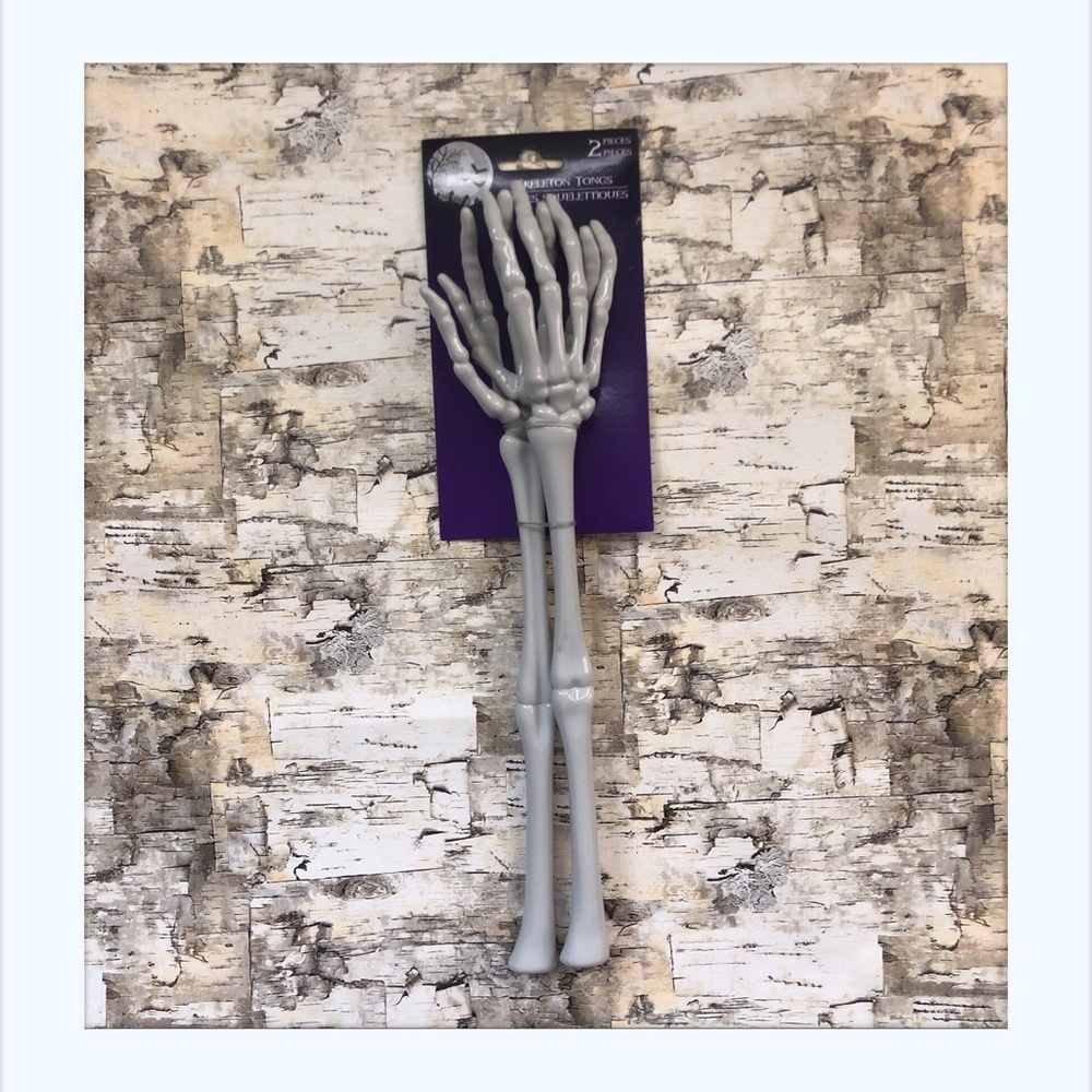 Skeleton servicing Tongs